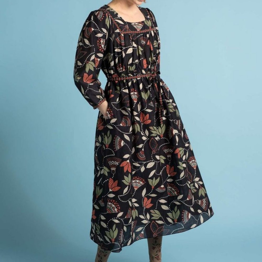 Lovely Gudrun Sjoden Dress in cotton/silk fabric